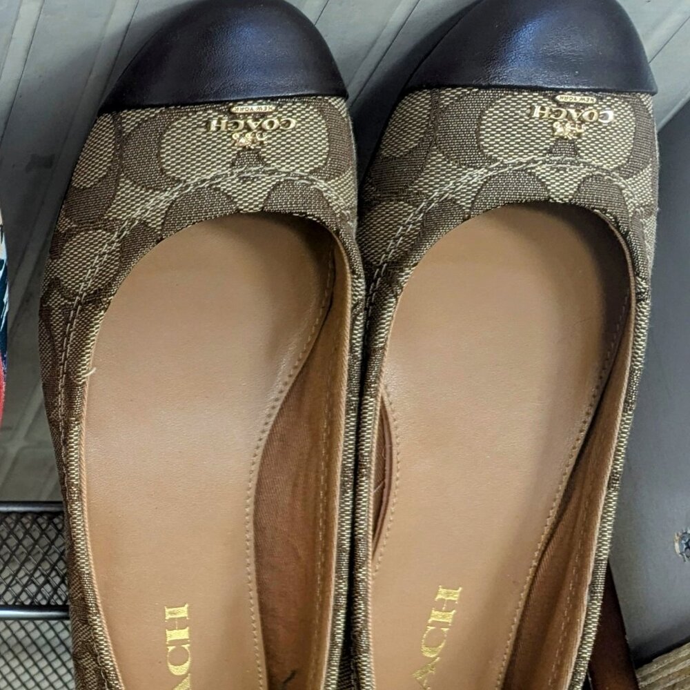 A lot of 3 pair of shoes (COACH + KATE SPADE)